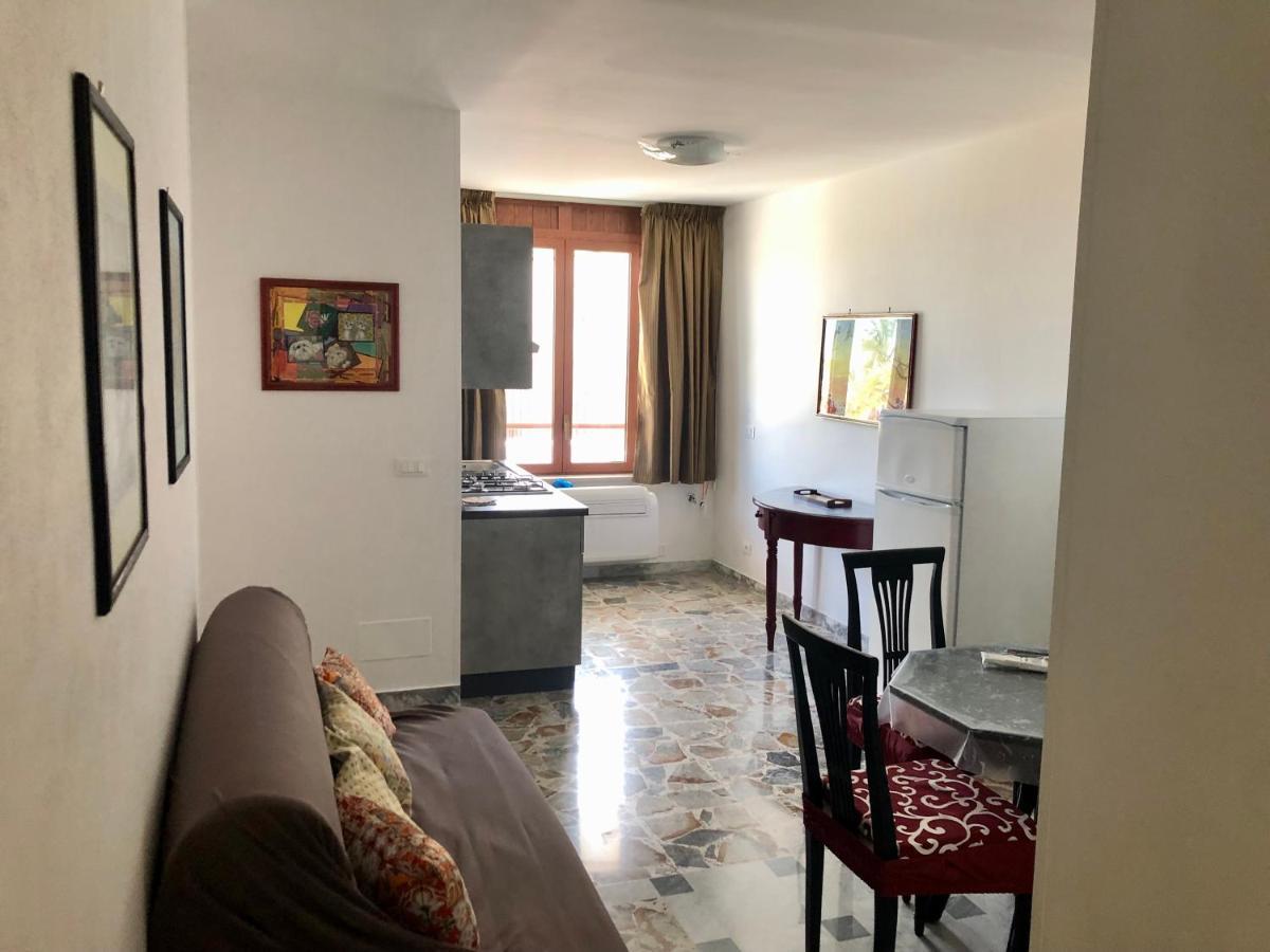 Delos E Artemide Apartment Syracuse Ngoại thất bức ảnh